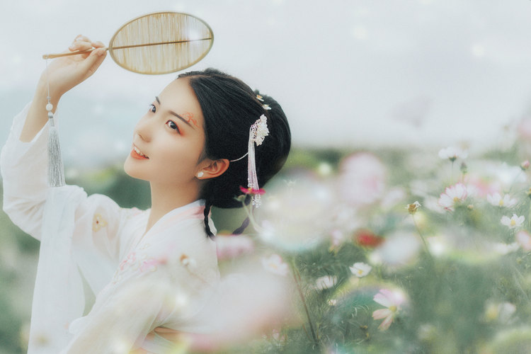 �������Z���Ї��LΨ���zӰ��Ʒ���p